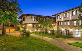 Арбанашки хан